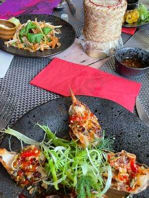 Giggling Squid - Brentwood