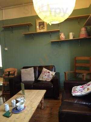 Filter Through Coffee Lounge