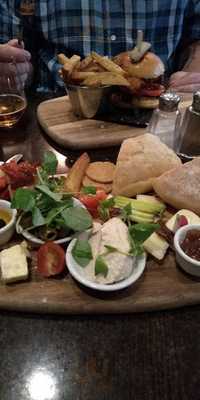 Somewhere Else Lounge Bar