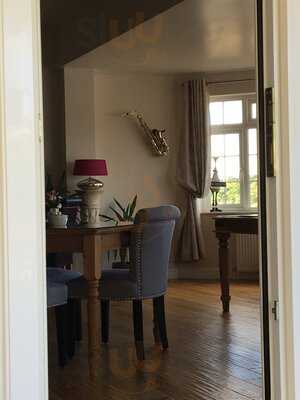 Riverside Restaurant