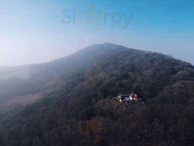 Halfway House On The Wrekin