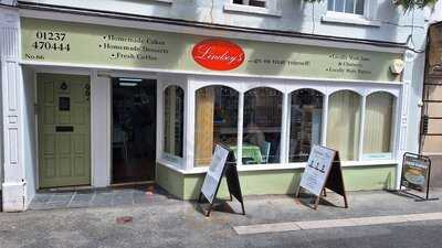 Lindsey's Cake And Dessert Shop