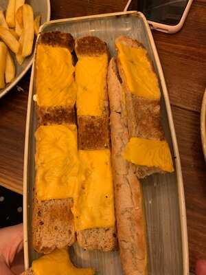 Slug & Lettuce Sutton