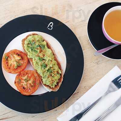 Beatons Tearooms & Bookshop - Wellington