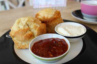 Beatons Tearooms & Bookshop - Wellington