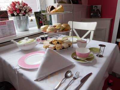 Beatons Tearooms & Bookshop - Wellington