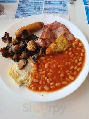 Pauline's Little Cafe