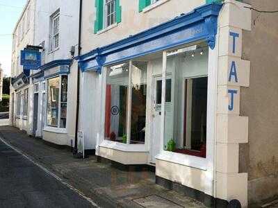 Taj Mahal Indian Restaurant