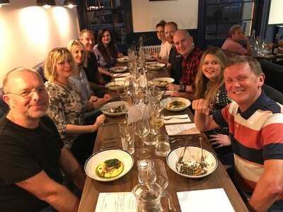 De Jour Bar & Kitchen