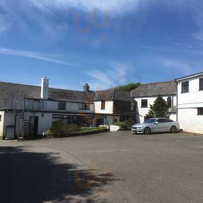 The West Country Inn