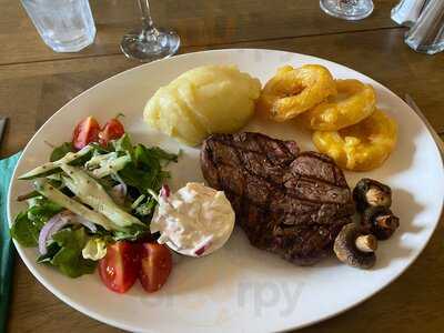 The Wheatsheaf Bar & Grill