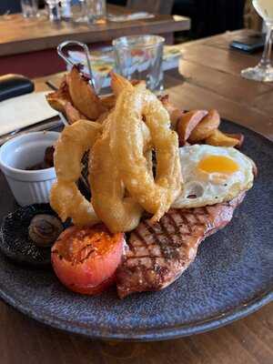 The Ferryboat Bar And Kitchen