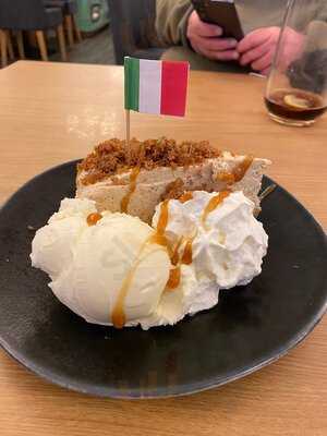 La Banca Italian Restaurant