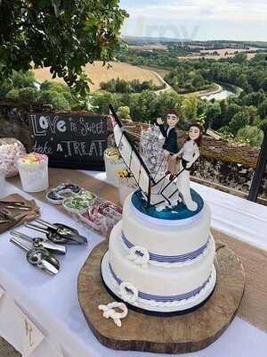 Kestrel's Tea And Cakery