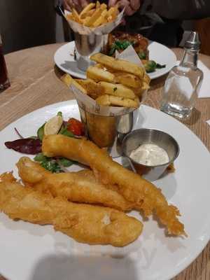 Johnston's Bar Bistro