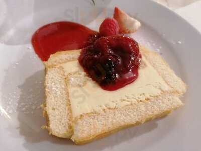 The Conservatory At Moores Hotel