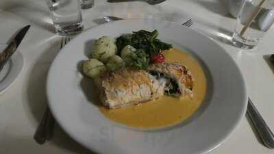 The Conservatory At Moores Hotel