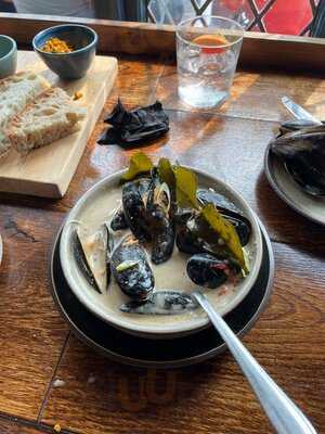 The Searoom By St Ives Liquor Co.