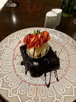 Green Olive Meze Restaurant & Bar