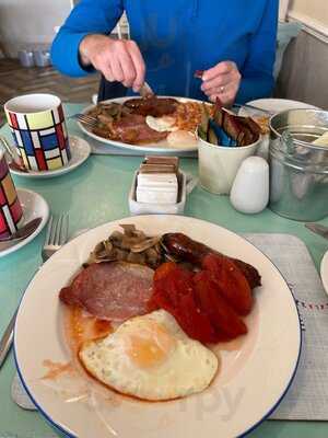 Mortimers Restaurant