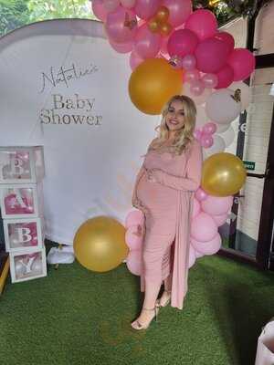 The Dudley Arms Pub And Restuarant