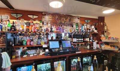 Three Daws Riverside Inn