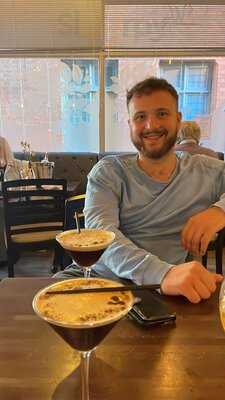 Wild Rocket Restaurant & Bar