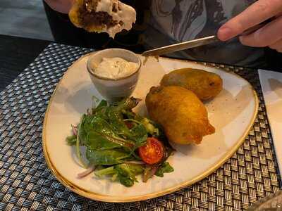 Pendulum Scottish Kitchen & Ba