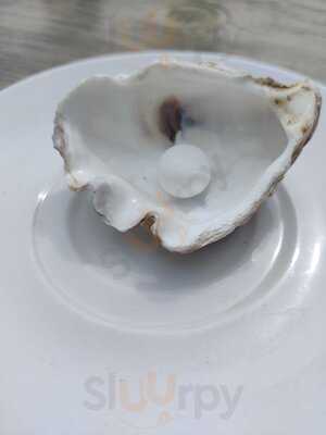 Ossie's Best Fish And Chips Tankerton