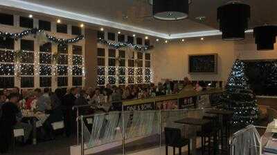 Armstrong's At The Pavilion