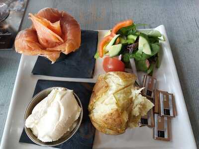 Armstrong's At The Pavilion