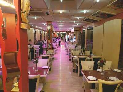 Champagne Indian Fusion