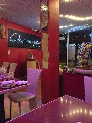 Champagne Indian Fusion