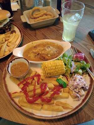 Linwood Farm - Farmhouse Inns