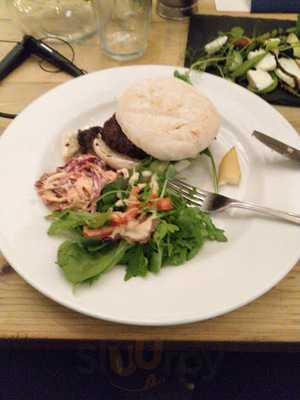 Mulberrys Restaurant & Grill