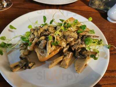 Forest Lodge Hotel Restaurant