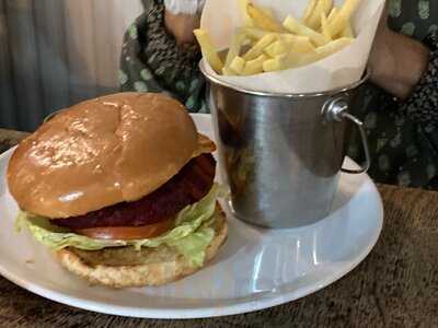 Forest Lodge Hotel Restaurant