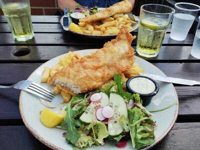 Pebbles Fish & Wine Bar