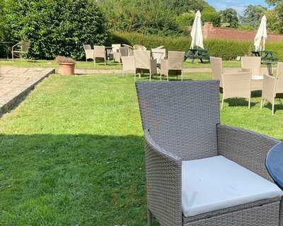 The Crown And Victoria Inn