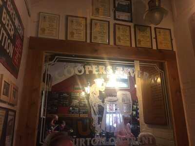 Coopers Tavern