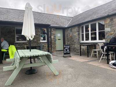 Pennau Crafts And Coffee Shop