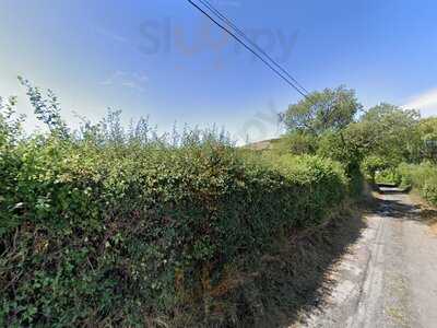 Pennau Crafts And Coffee Shop