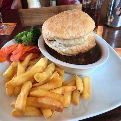 Golfer's Corner Lounge Bar At Dunvegan