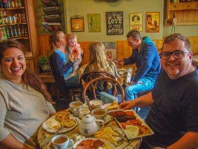 Mrs Howat's Vintage Pantry