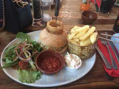 Ruby's Bar & Brasserie