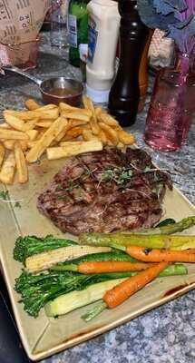 Middeys Brasserie & Lounge Bar