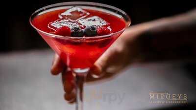 Middeys Brasserie & Lounge Bar