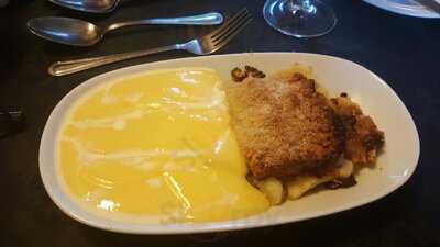 The Cross Swords Inn