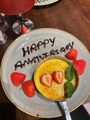 Miller & Carter Harlow