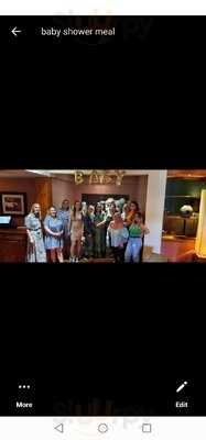 Ashbridge Inn Table Table